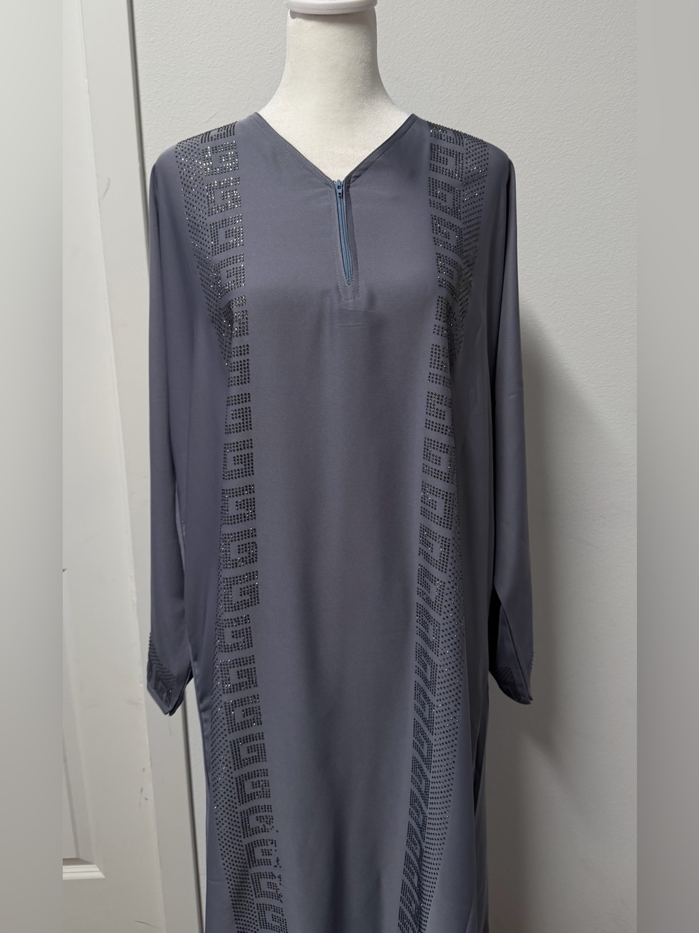 New Saudi Arabian Gray Crystal Embellished Abaya with Matching Hijab